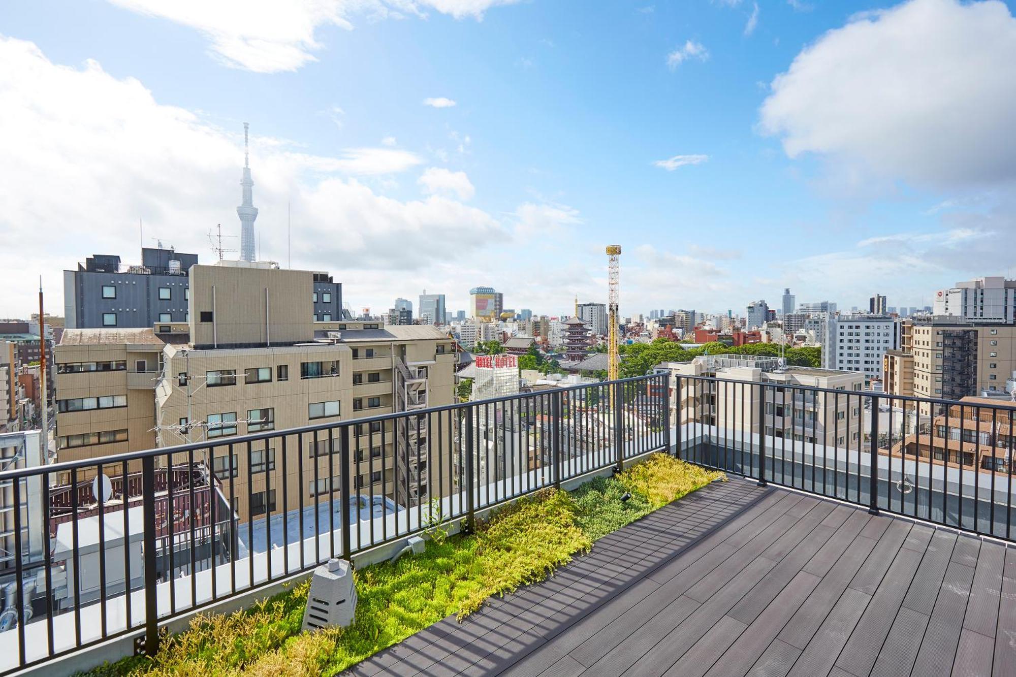Monday 浅草 東京都